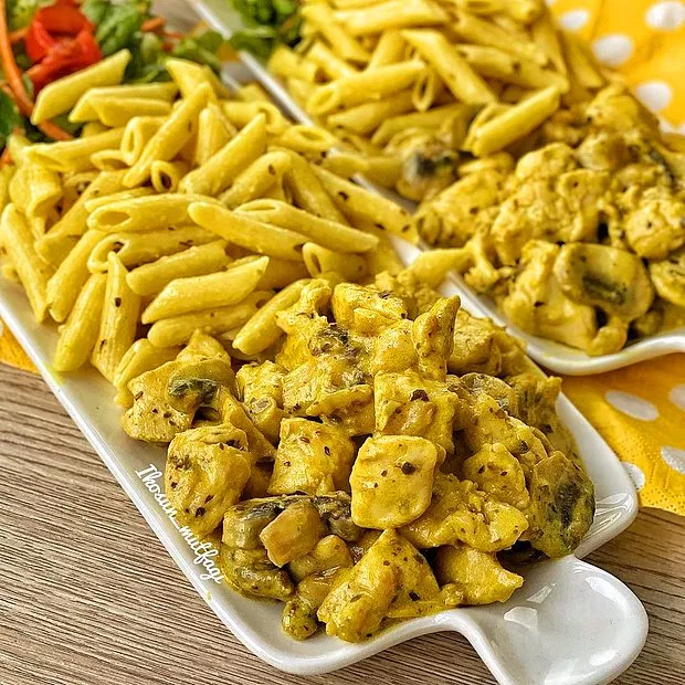 KÖRİ SOSLU PİLİÇ